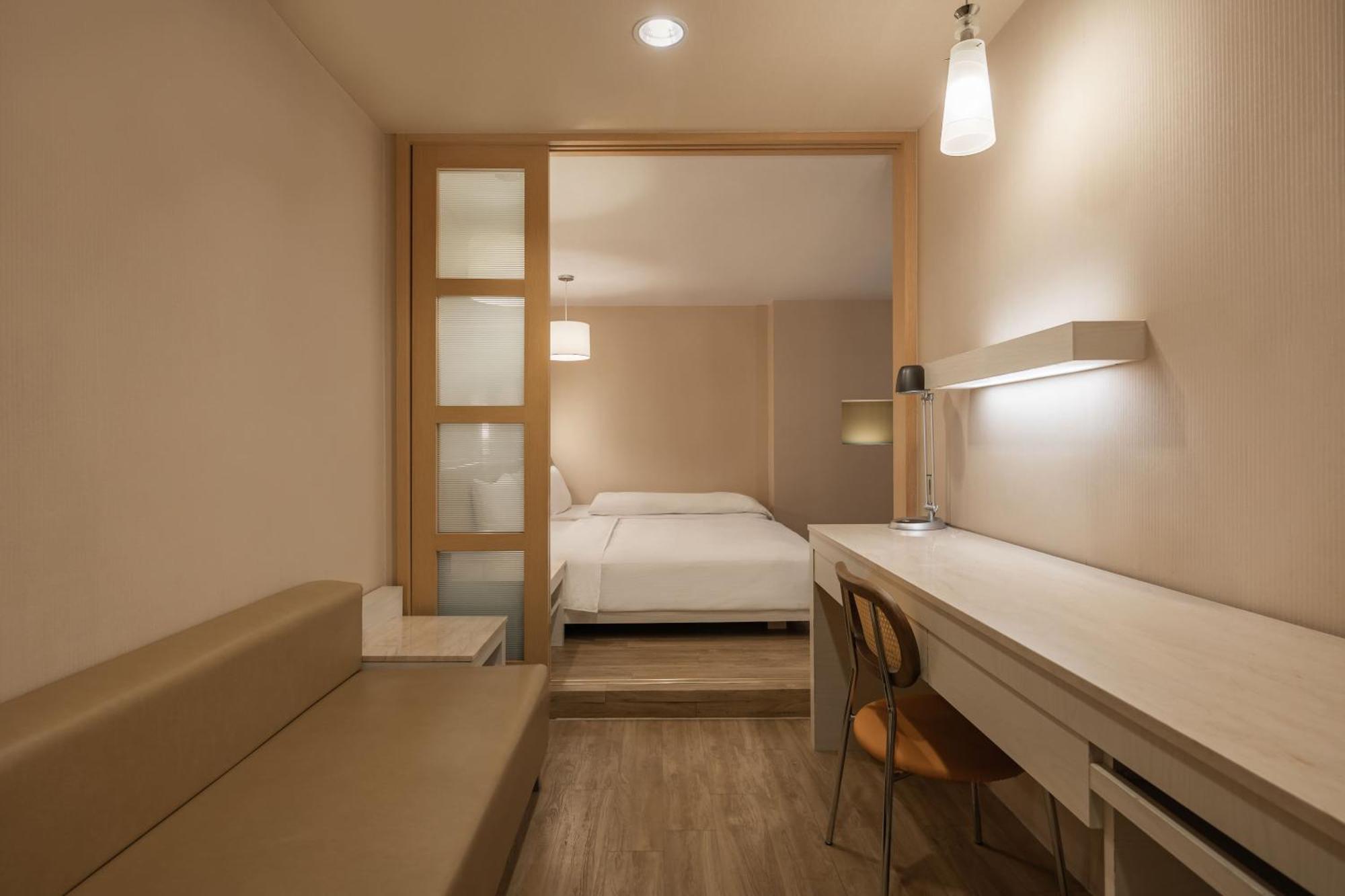 Kindness Hotel - Hanshen Kaohsiung Camera foto